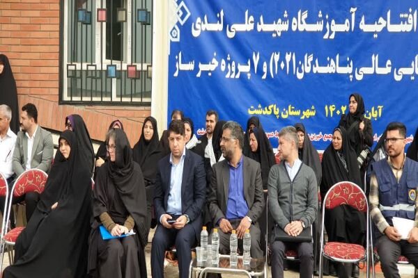 ۸ مدرسه نوساز به طور همزمان در پاکدشت افتتاح شد