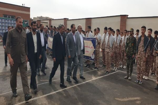 ۸ مدرسه نوساز به طور همزمان در پاکدشت افتتاح شد