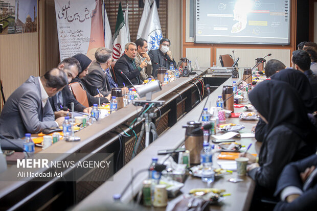 همایش بین المللی حقوق بین الملل غزه فرصت‌ها و چالش‌ها صبح روز چهارشنبه ۱۰ آبان ماه ۱۴۰۲ با حضور عبدالحسین صفایی عضو هیأت علمی دانشگاه عالی دفاع ملی، هیبت اله نژندی عضو هیأت علمی دانشگاه علامه طباطبایی، علیرضا مظلوم معاونت حقوقی مجمع اساتید مسلمان در محل مجمع بین المللی اساتید مسلمان دانشگاه‌ها برگزار شد