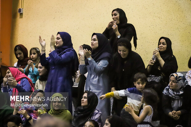 دیدار تیم‌های والیبال چادرملوی اردکان با فولاد سیرجان ایرانیان