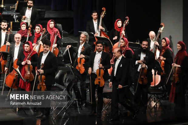کنسرت ارکستر سمفونیک تهران شامگاه چهارشنبه ۱۰ آبان ماه ۱۴۰۲ به رهبری منوچهر صهبائی در تالار وحدت برگزار شدنیک تهران