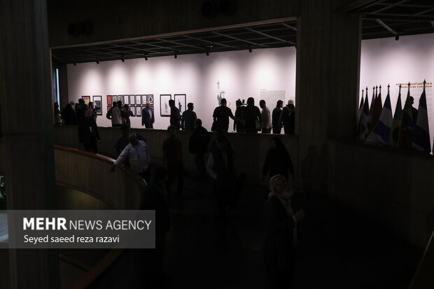 از وضعیت جنگی در یک موزه تا واکنشهایی که یک کاریکاتور موهن برانگیخت