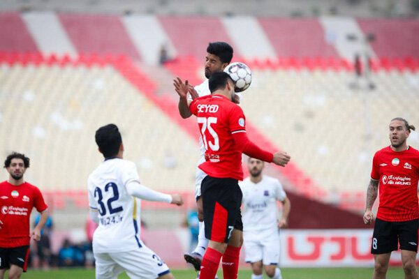 استقلال در اندیشه پایین کشیدن پرسپولیس/ تراکتور پس از تغییرات