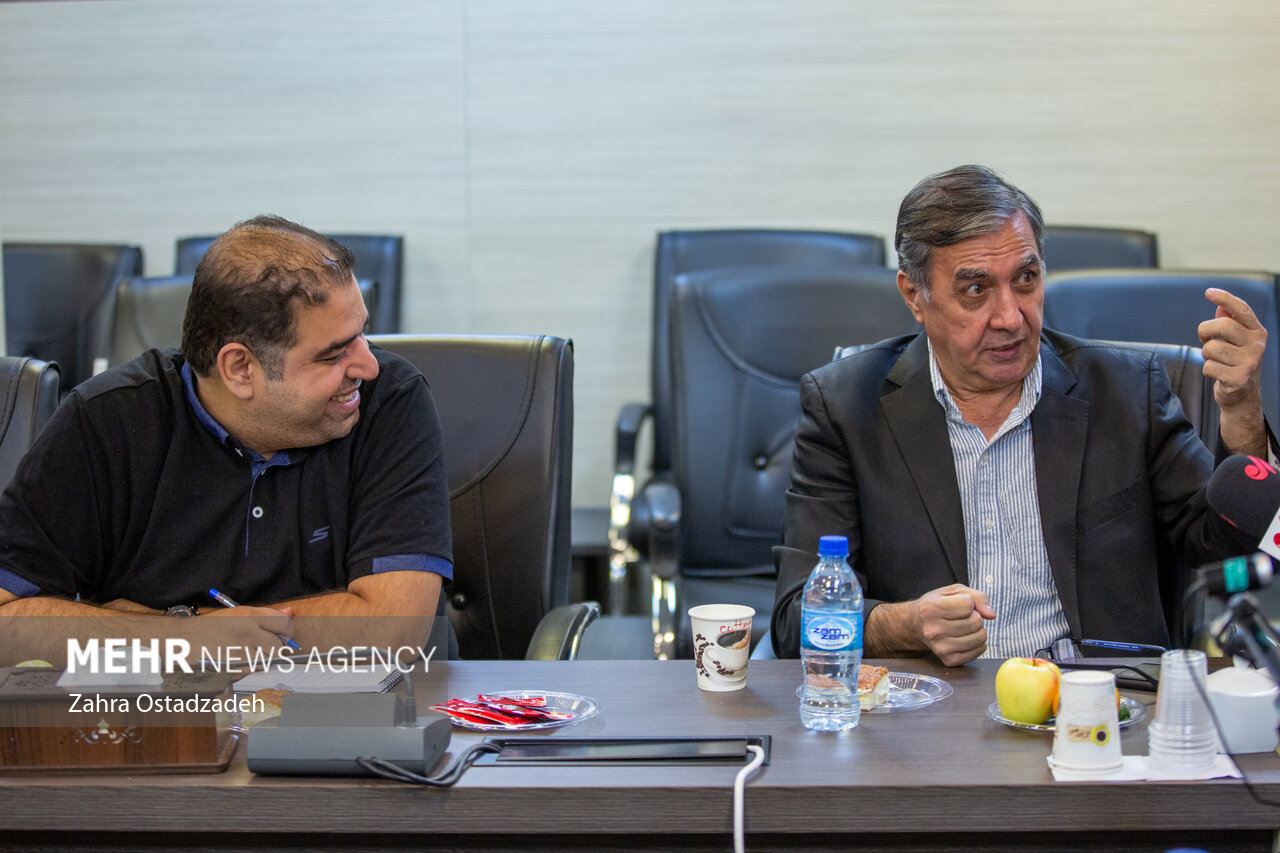 محمود ضرابی خیلی فرصت برای رفتن از ایران داشت اما نرفت