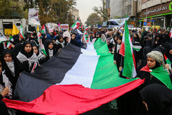 راهپیمایی یوم الله ۱۳ آبان در تهران۱