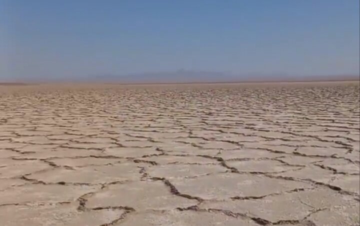 برهوتی به نام گاوخونی/ آب، حقی که به تالاب نمیرسد