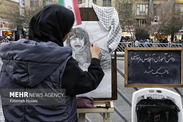 راهپیمایی یوم‌الله ۱۳ آبان در مشهد مقدس