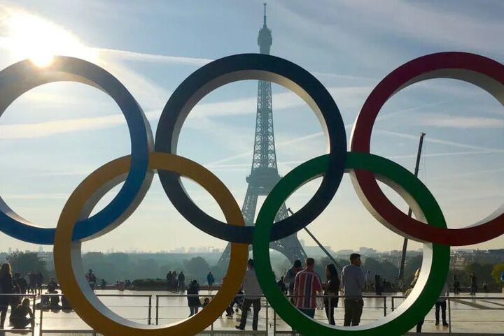 İran olimpiyat kafilesi Paris'e gitti İran olimpiyat kafilesi Paris'e gitti