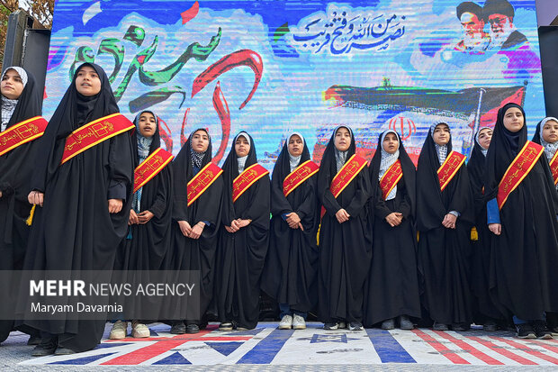 راهپیمایی 13 آبان در بجنورد