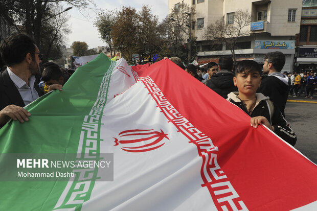 راهپیمایی 13 آبان در اردبیل