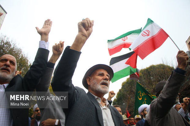 راهپیمایی 13 آبان در تبریز به رنگ حمایت از غزه