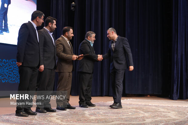 همایش بزرگداشت هفته پدافند غیرعامل صبح شنبه ۱۳ آبان ۱۴۰۲ با حضور وزیر ارتباطات و فناوری اطلاعات برگزار شد