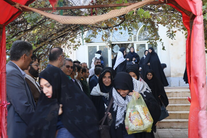 ۳۰۰ نفر از دانش آموزان مدارس ایلام به مناطق عملیاتی اعزام شدند