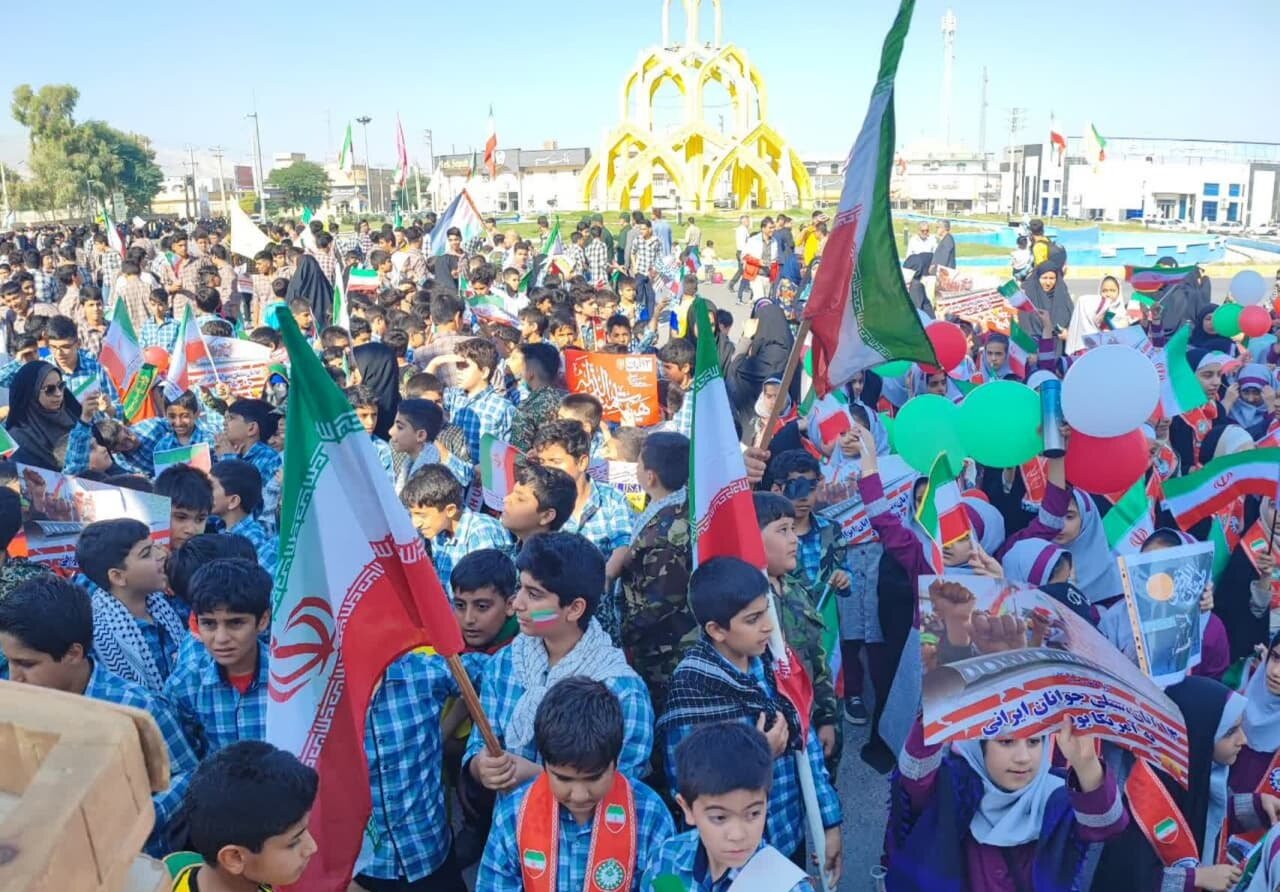 خروش دانشآموزان و دانشجویان لامردی در ۱۳ آبانماه