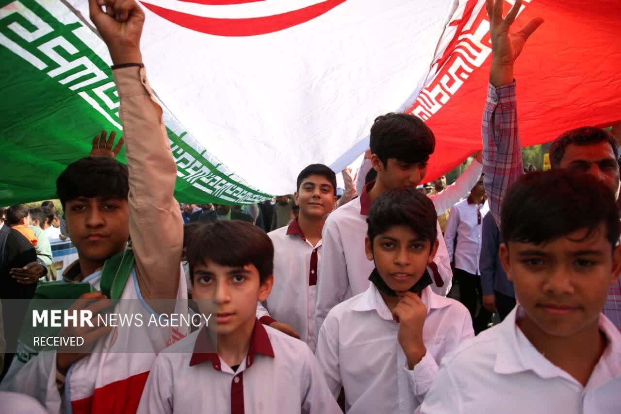 راهپیمایی ۱۳ آبان در ۳۱ نقطه استان سمنان برگزار میشود