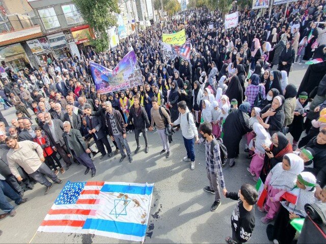 فریاد مرگ بر اسراییل همدلی قروهایها با غزه