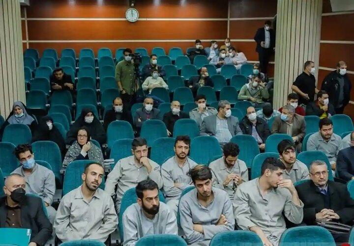 شفافیت؛ کمترین حق پدر روحالله