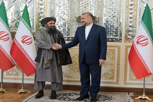 افغان نائب وزیراعظم کی ایرانی وزیرخارجہ سے ملاقات