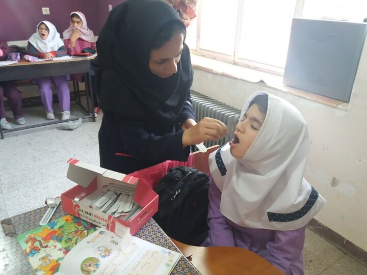 ارائه خدمات رایگان دندانپزشکی به دانشآموزان استثنایی سنندج