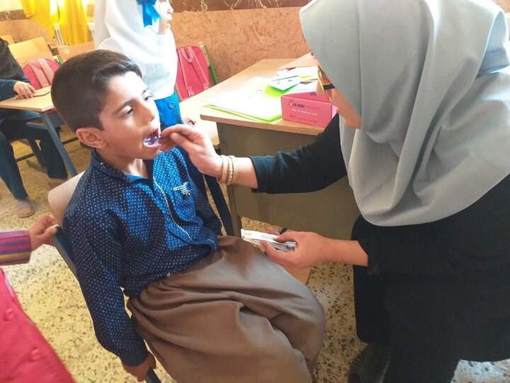 ارائه خدمات رایگان دندانپزشکی به دانشآموزان استثنایی سنندج