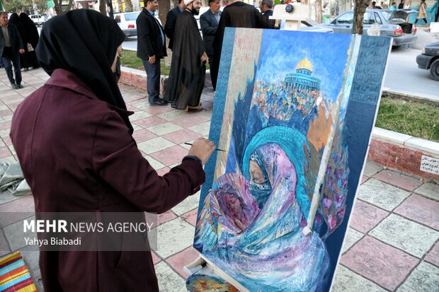 Street painting festival on Gaza in Iran
