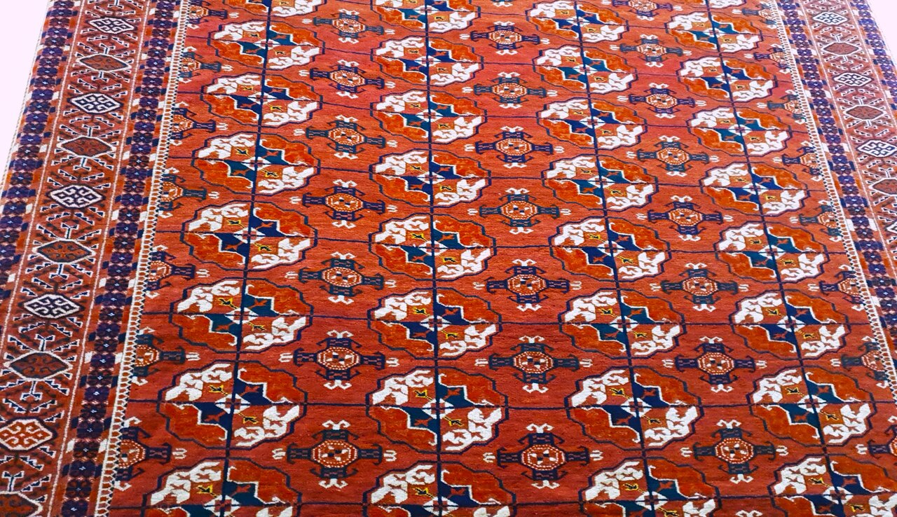 موزهای برای نمایش فرشهای جهانی ترکمن/از جاکلیدی تا فرش یک تُنی