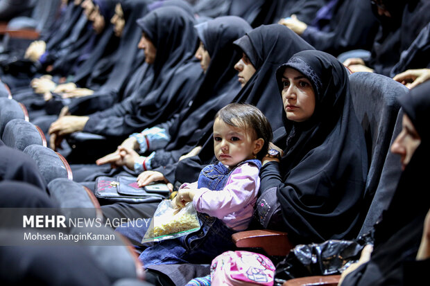 دومین یادواره شهدای فرهنگی شهر تهران با حضور امیر سرتیپ عزیز نصیرزاده جانشین رئیس ستادکل نیروهای مسلح در باغ موزه انقلاب اسلامی و دفاع مقدس برگزار شد