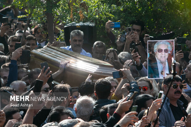 سکوت عجیب همایون شجریان/واکنش امیر مقاره به حواشی کنسرت ماکان بند