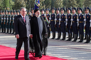 طاجيكستان تعلن حدادا عاما ليومين على استشهاد رئيسي ومرافقيه