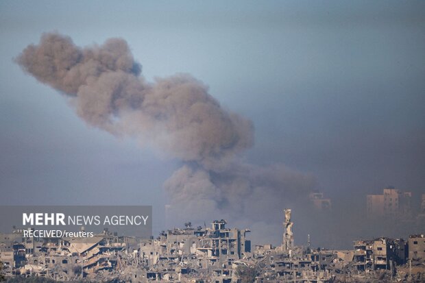 Siyonist İsrail'den Gazze'nin güneyine şiddetli saldırılar