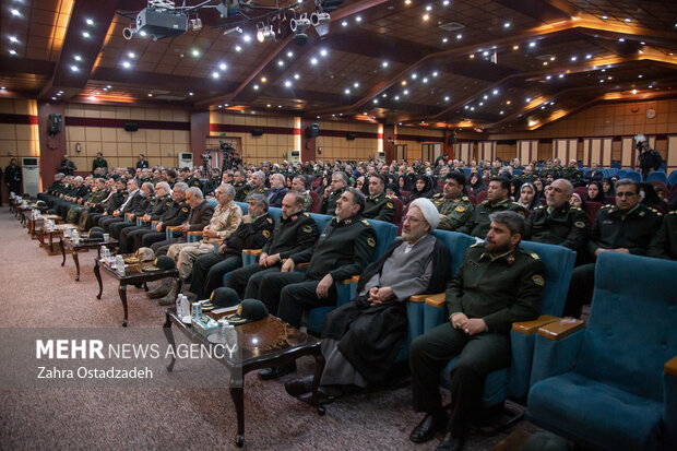 آئین نکوداشت امنیت سازان فاخر با حضور احمد وحیدی وزیر کشور و سردار احمد رضا رادان فرمانده کل ناجا صبح امروز ۱۷ آبان ۱۴۰۲ در ستاد فراجا برگزار شد