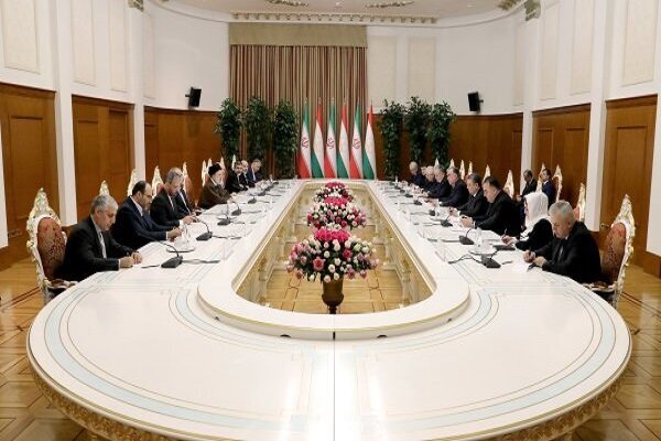 رئيسي: القواسم المشتركة بين إيران وطاجيكستان تمهد لتوسيع العلاقات بين البلدين