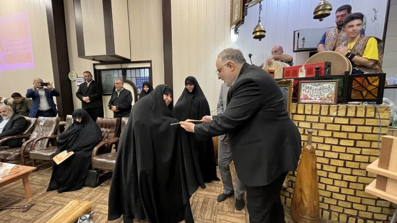 حُرّ انقلاب اسلامی عنوان برازنده ای برای طیب حاج رضایی است