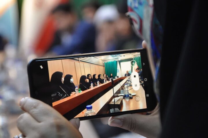 نخستین مسابقه مشاعره کتابخانه های عمومی گیلان برگزار شد