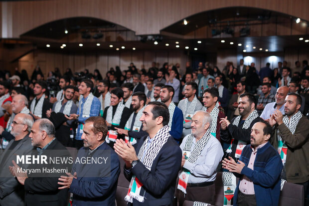 مراسم دوازدهمین سالگرد عروج شهید حسن طهرانی مقدم عصر پنجشنبه ۱۸ آبان ۱۴۰۲ در تالار سوره حوزه هنری تهران برگزار شد