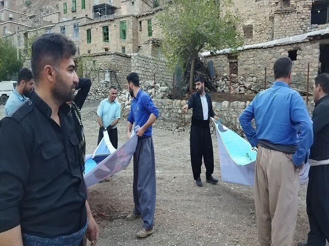 درخشش دانههای یاقوت در روستای دله مرز/سروآباد قطب تولید انار