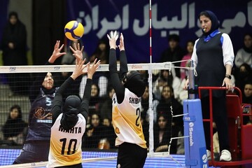 پیروزی مهرسان مقابل هوران یزد/ فولاد همچنان بدون شکست در صدر