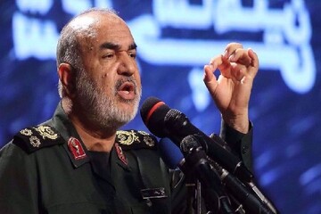 Salami says IRGC to mobilize forces to help flood-hit areas