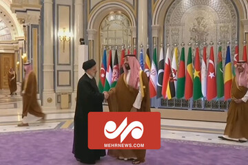 سعودی ولی عہد کی جانب سے ایرانی صدر آیت اللہ رئیسی کا استقبال