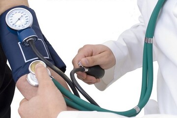 غربالگری ۵۰ درصد افراد بالای ۱۸ سال دشتی در پویش فشار خون و دیابت