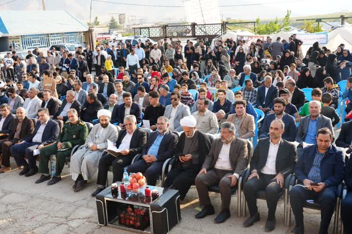 جشن برای انار بی برند و بینشان لرستان!