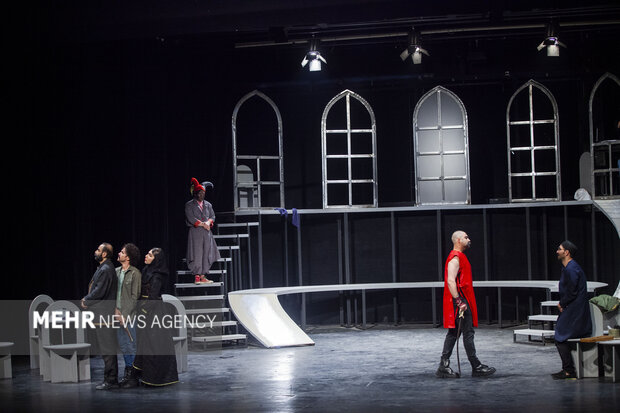 ماجراهای «معجون السلاطین» را دنبال کنید/ اثری از «لانچر ۵» نیست