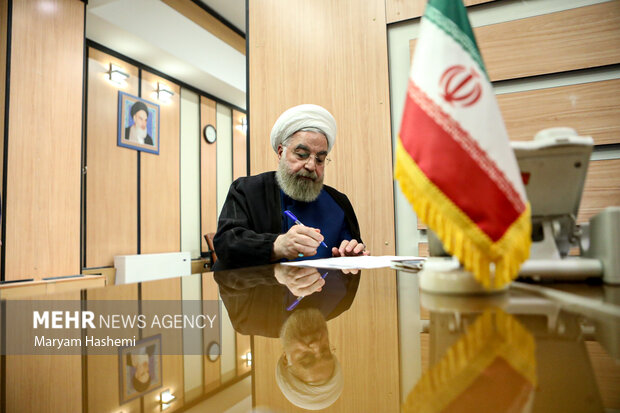 حجت الاسلام حسن روحانی در ششمین روز نام نویسی داوطلبان مجلس خبرگان رهبری حضور دارد
