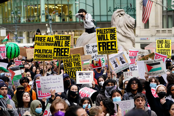 Demonstrations against Gaza massacre on both sides of the Atlantic