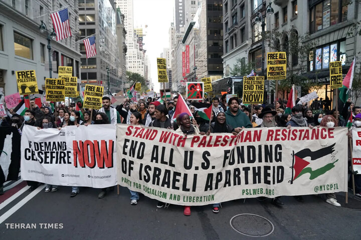 Demonstrations against Gaza massacre on both sides of the Atlantic