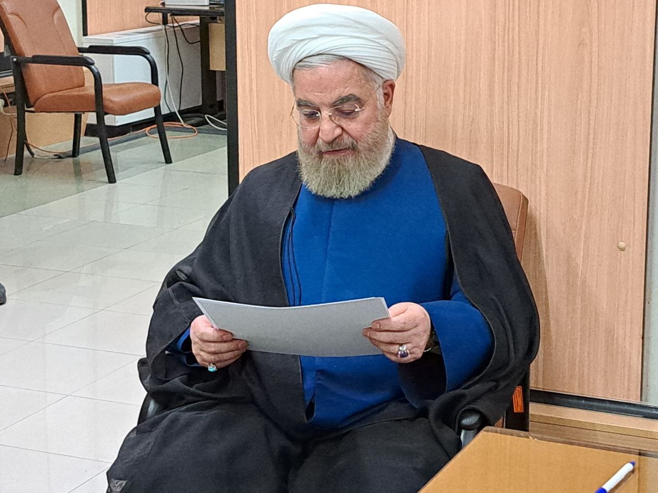 روحانی در ششمین دوره انتخابات مجلس خبرگان رهبری ثبت نام کرد