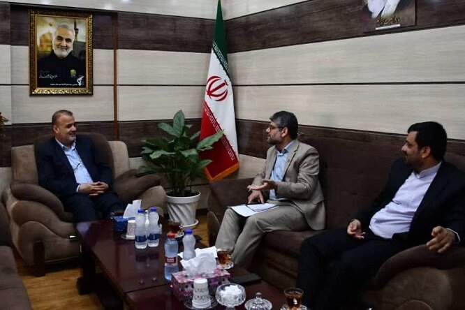 تعداد زیاد نیازمندان زیبنده شهرستان عسلویه با این همه ظرفیت نیست تعداد زیاد نیازمندان زیبنده شهرستان عسلویه با این همه ظرفیت نیست