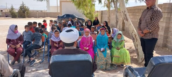 وقتی مساجد پاتوق فرهنگی جوانترین امام جمعه فارس میشود