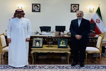 السفير الإيراني في الرياض يستقبل السفير السعودي في طهران