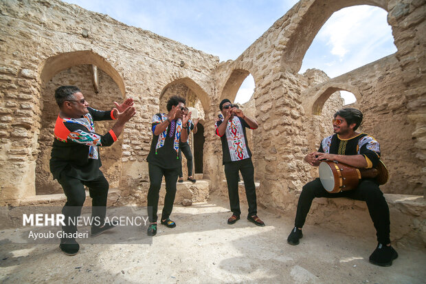 Traditional music festival in Kish Island
